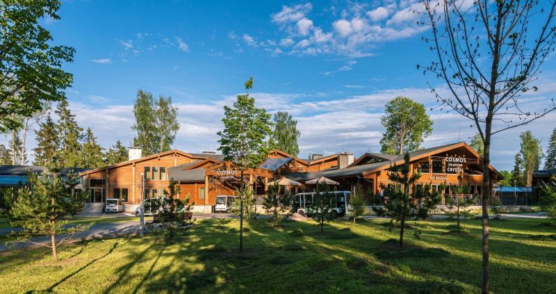 *Эко-отель "Cosmos Collection Изумрудный Лес"